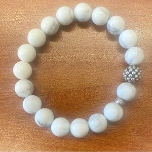Howlite Silver Station Bead Bracelet  Lagos Size M